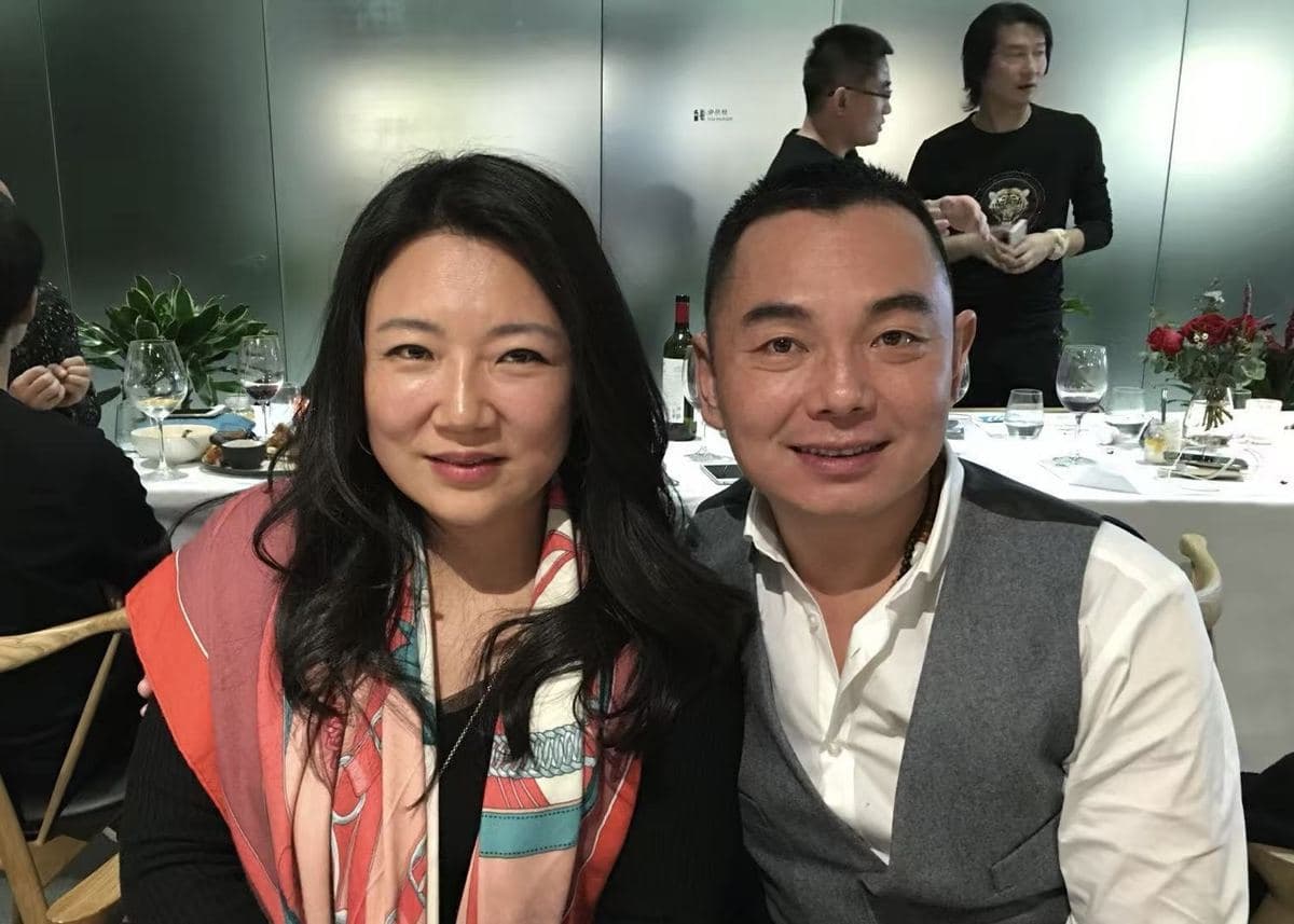 With I DO founder & chairman and HIERSUN Diamond chairman Li Houlin